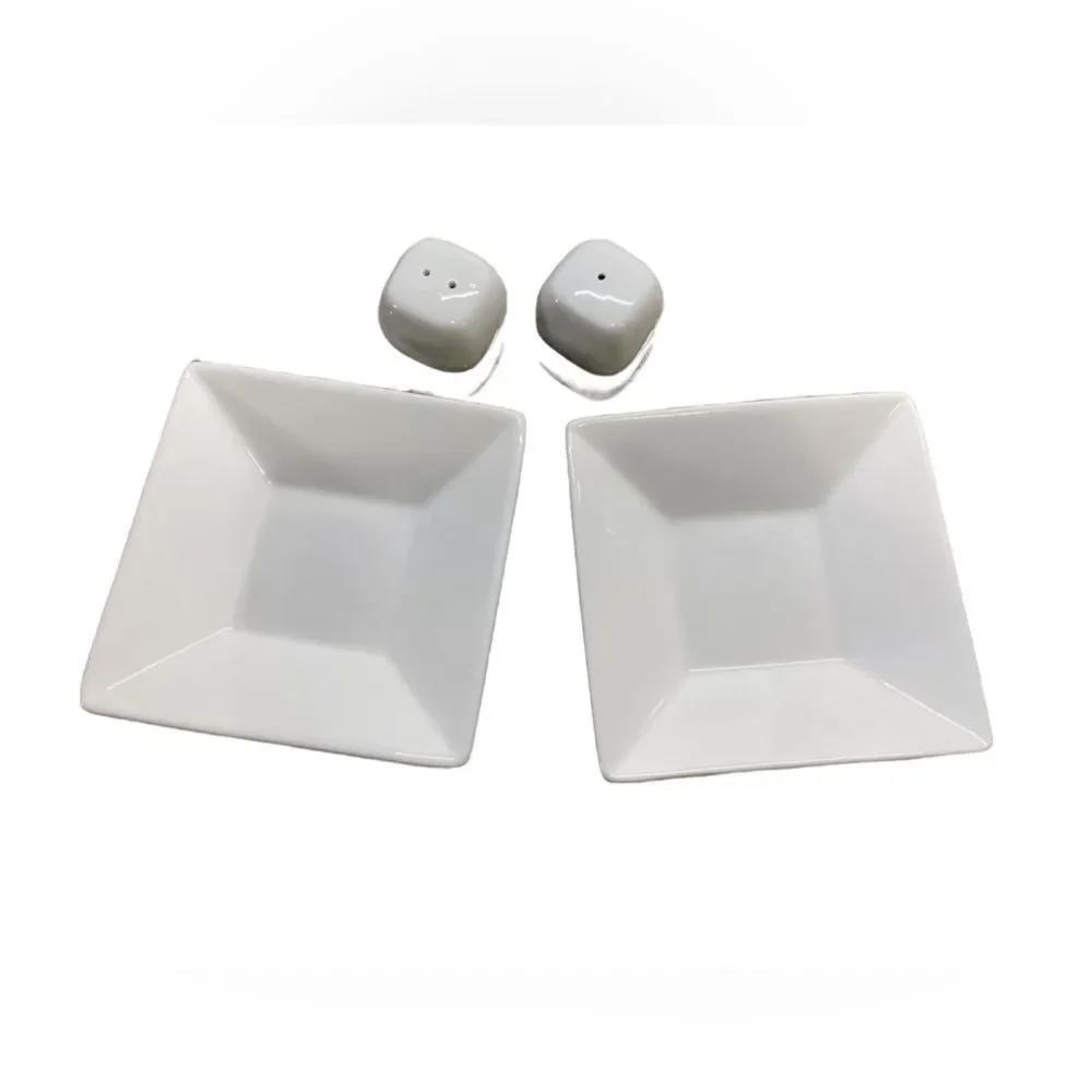 Fortressa Fortaluxe Small 5” White Ceramic Sauce Dishes & Small S&P Shakers